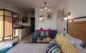 Jacuzzi Studio By The Historic Pyramids Apt3